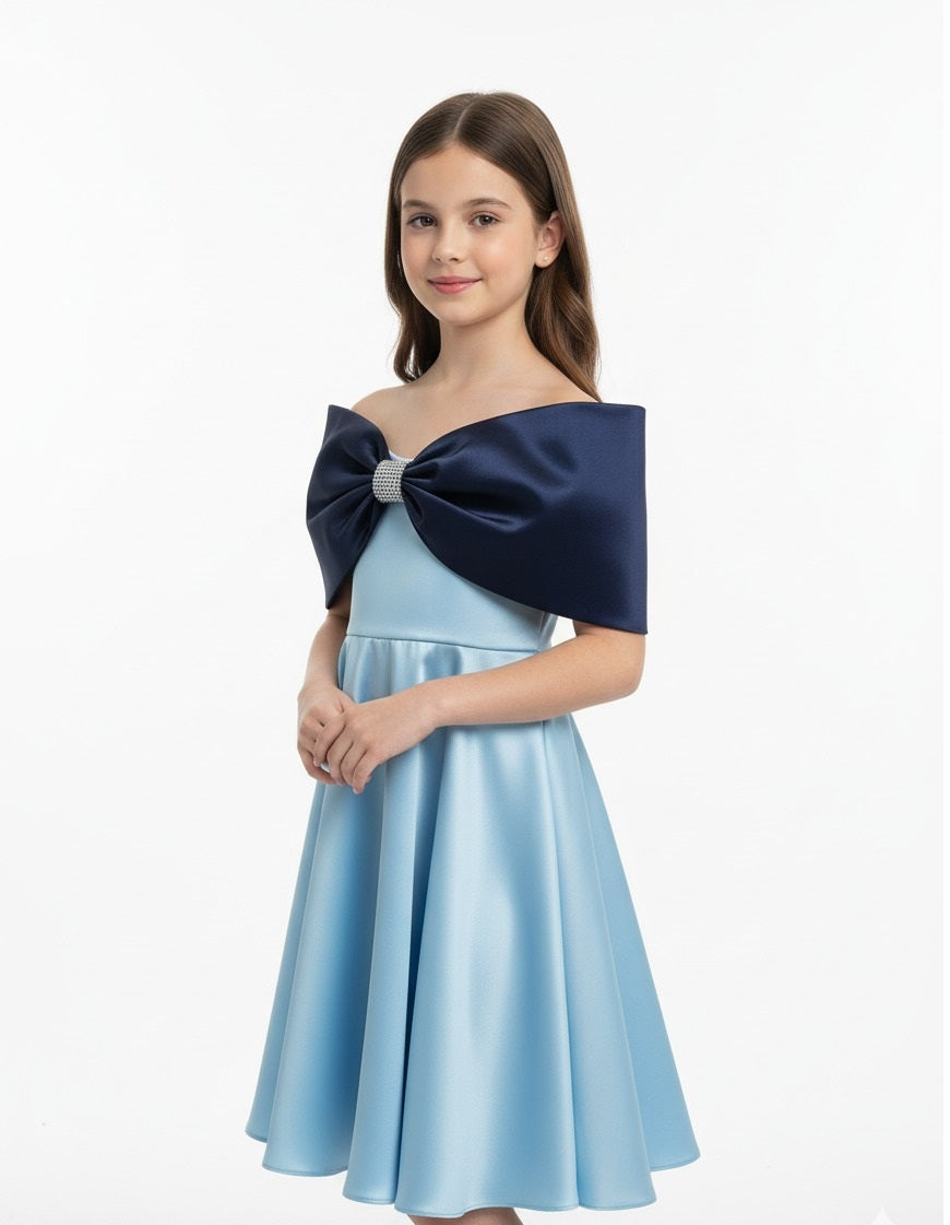 Oversized Contrast Bow Satin Dress